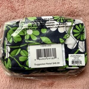 NWT $48 VERA BRADLEY Crossbody Bag  Wallet Wristlet “Lucky You”